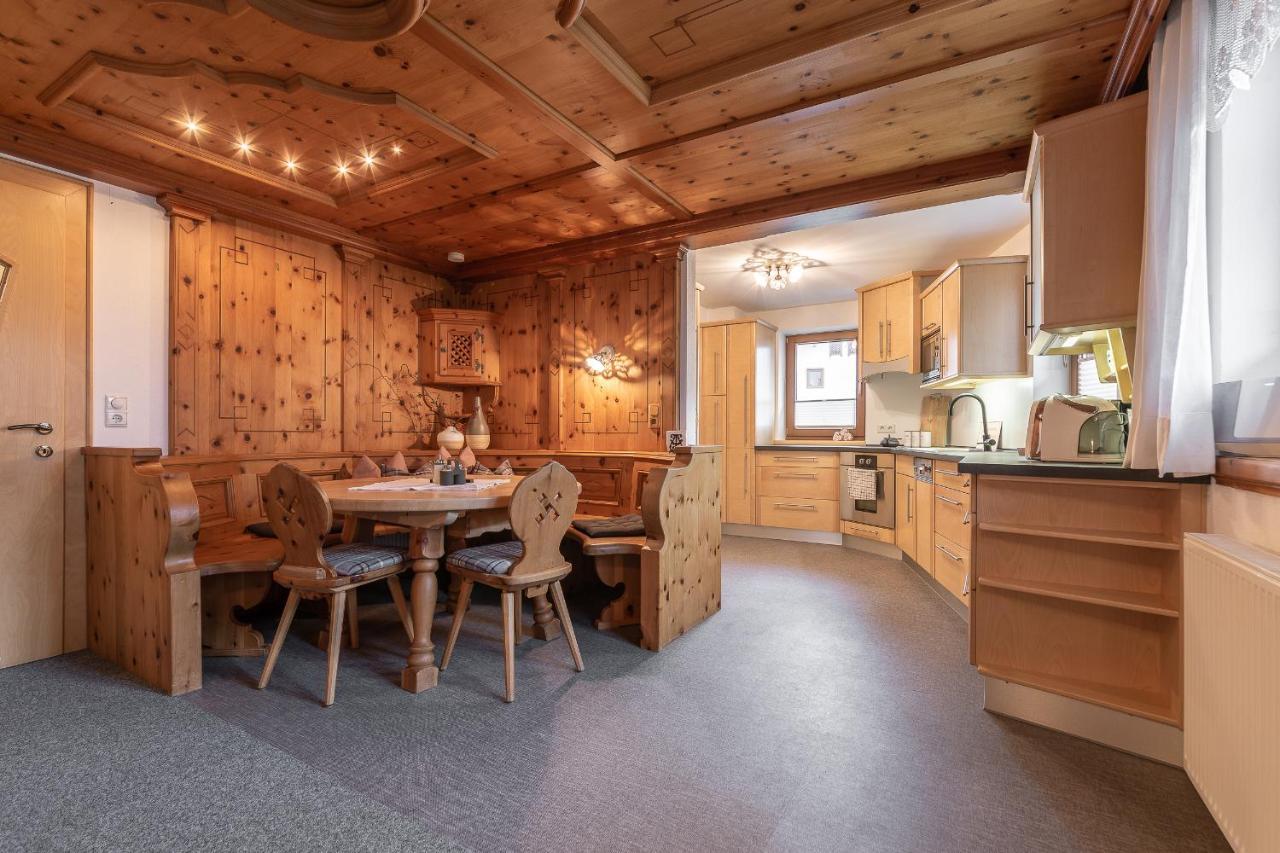Restaurant Gaestehaus Wiesenheim Uderns Eksteriør billede