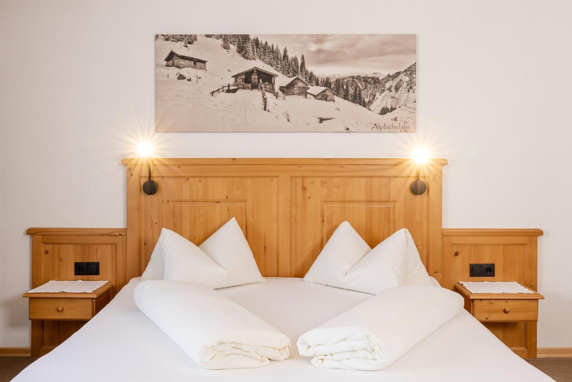 Restaurant Gaestehaus Wiesenheim Uderns Eksteriør billede